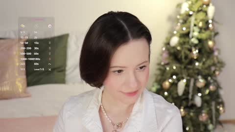 Essie  online show from 01-12-25, 11:36