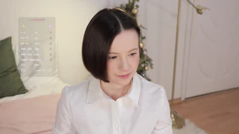 Essie  online show from 01-20-25, 01:07