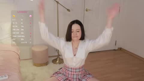 Essie  online show from 02-28-25, 10:41