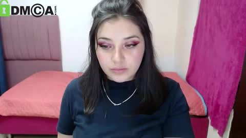 Snapshot of _fenix chatting on 11-27-25, 02:24 Y online show from 11-27-25, 02:24