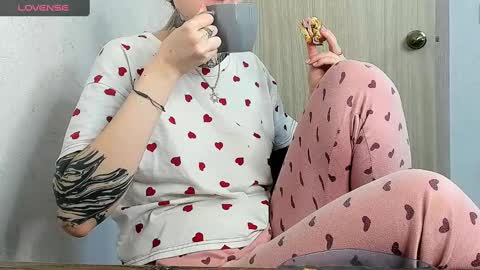 Alis online show from 03-04-25, 06:04