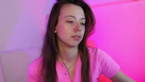 Snapshot of _fluffybunny_ chatting on 02-09-25, 05:54 Goldy Grace online show from 02-09-25, 05:54