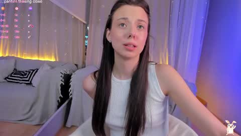 Goldy Grace online show from 05-25-26, 04:24
