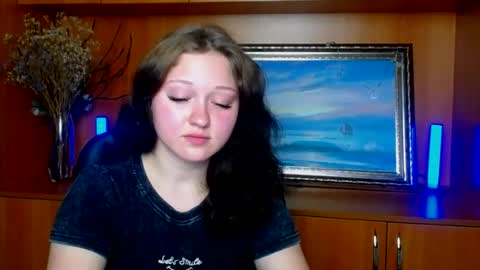 Snapshot of _foxy_lady chatting on 07-16-26, 05:52 Alice online show from 07-16-26, 05:52