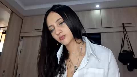 Gabby online show from 12-15-25, 04:22