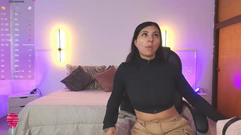 Snapshot of _gaby1 chatting on 09-29-25, 11:26 Juliana Gaby Kloe online show from 09-29-25, 11:26