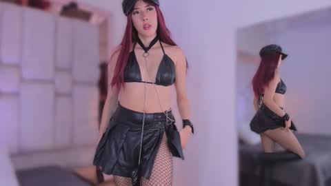 Snapshot of _gigidoll_ chatting on 09-12-25, 11:54 Gigi online show from 09-12-25, 11:54