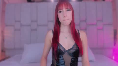 Snapshot of _gigidoll_ chatting on 09-29-25, 11:37 Gigi online show from 09-29-25, 11:37