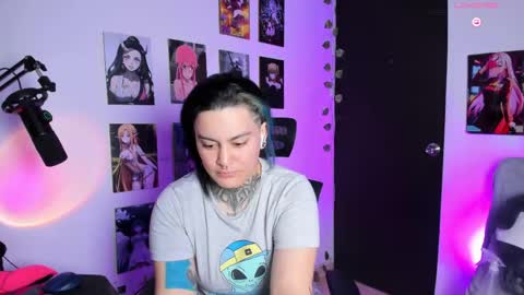 Snapshot of _gleep chatting on 05-29-26, 01:58 LEEP online show from 05-29-26, 01:58