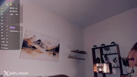 Snapshot of _golden_moon_ chatting on 02-27-25, 07:37 Rina online show from 02-27-25, 07:37