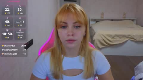 Snapshot of _gravity chatting on 03-07-25, 06:00 _gravity online show from 03-07-25, 06:00