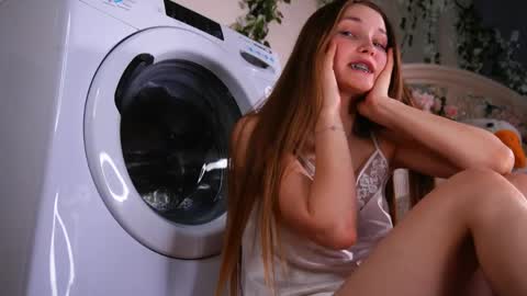 Milly online show from 04-08-26, 02:11