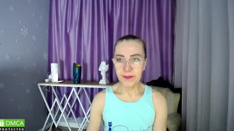 _greybunny_ online show from 02-02-25, 01:19