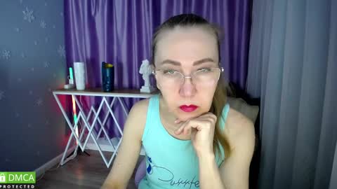 _greybunny_ online show from 02-26-25, 06:04