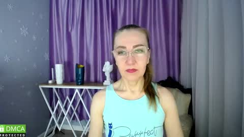 _greybunny_ online show from 02-26-25, 12:25