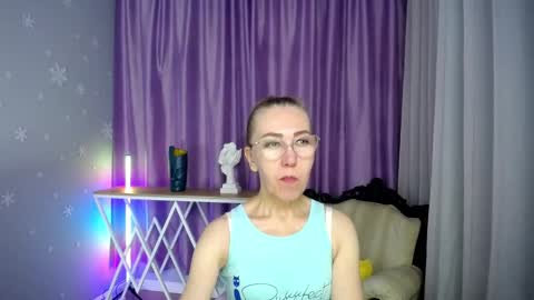 _greybunny_ online show from 09-13-25, 10:37