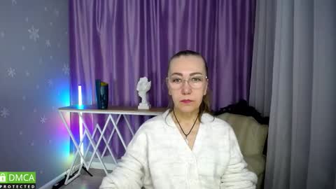 _greybunny_ online show from 09-23-25, 10:40