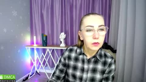 _greybunny_ online show from 09-28-25, 09:25