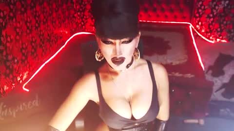 Snapshot of _hailyourqueenx chatting on 12-29-24, 03:11 GoDDess Chloe online show from 12-29-24, 03:11