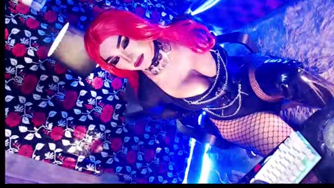 Snapshot of _hailyourqueenx chatting on 02-21-26, 09:16 GoDDess Chloe online show from 02-21-26, 09:16