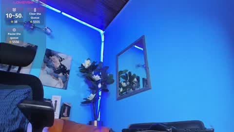 Snapshot of _hairybeard_ chatting on 01-18-25, 02:25 Mathews online show from 01-18-25, 02:25