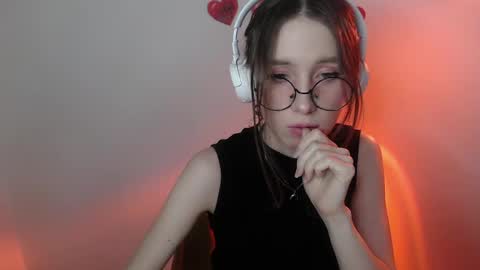 Snapshot of _hanna_moon_ chatting on 04-30-26, 10:32 Hannaolotl online show from 04-30-26, 10:32