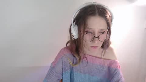 Snapshot of _hanna_moon_ chatting on 05-22-26, 08:21 Hannaolotl online show from 05-22-26, 08:21