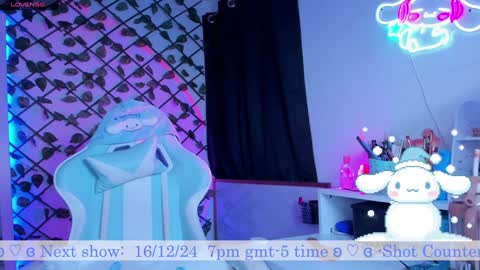 Snapshot of _heavenly_blue_ chatting on 12-16-24, 11:33 Bluey online show from 12-16-24, 11:33