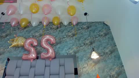 Hollywood online show from 12-24-24, 05:13