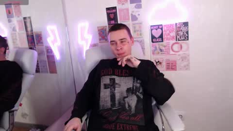 Snapshot of _honeyberry_ chatting on 02-09-26, 07:29 _honeyberry_ online show from 02-09-26, 07:29