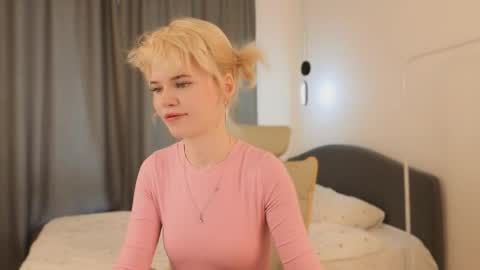 Alisha online show from 05-26-26, 12:12