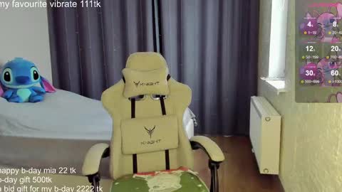 _hot_mia_1 online show from 02-09-25, 11:58