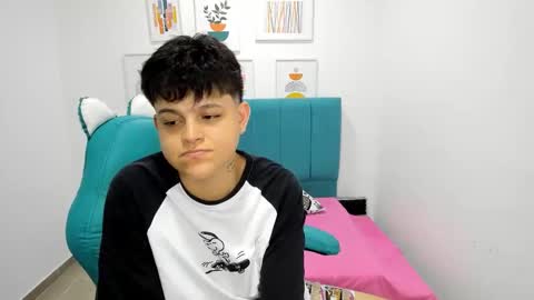 Snapshot of _ian_sweet chatting on 12-02-25, 07:31 ian online show from 12-02-25, 07:31