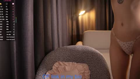 Snapshot of _ifyouwant_ chatting on 11-14-25, 01:21 Ava 3 online show from 11-14-25, 01:21