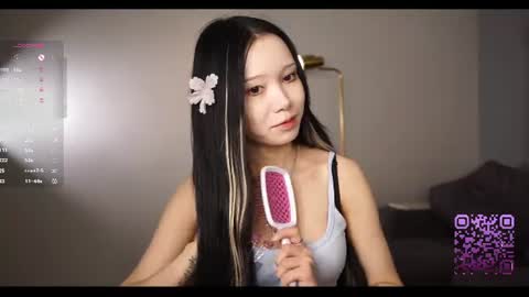 you Mia online show from 06-19-26, 05:06
