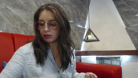 Isa online show from 03-04-25, 02:42