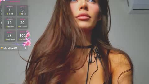 Snapshot of _isiah chatting on 01-12-26, 08:58 isia online show from 01-12-26, 08:58