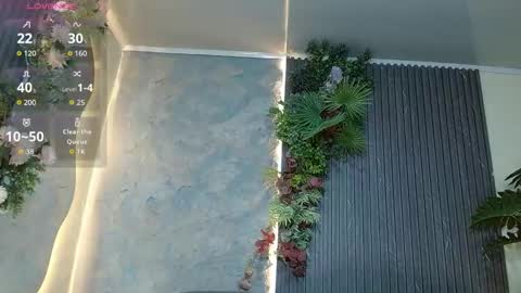 Snapshot of _ivone chatting on 11-22-25, 07:02 Annie online show from 11-22-25, 07:02