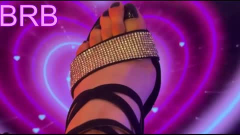 Snapshot of _jessy_moon_ chatting on 06-04-26, 11:00 ... online show from 06-04-26, 11:00