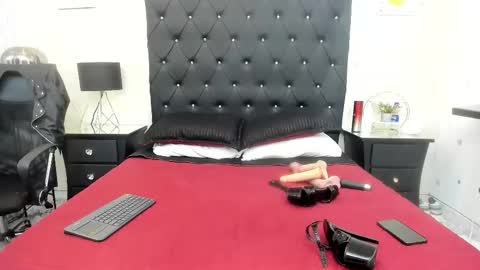 _johnson_alana online show from 11-26-25, 12:28