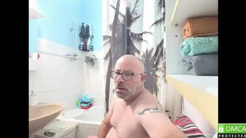 Snapshot of _joker69_ chatting on 05-19-26, 02:40 Joker online show from 05-19-26, 02:40