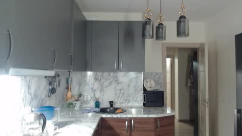 Joni online show from 01-27-25, 10:38