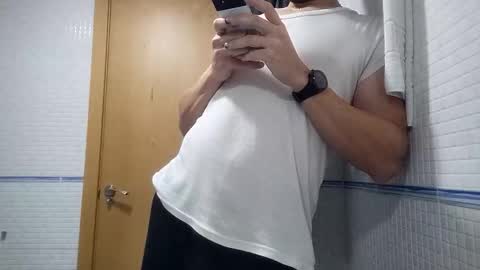 Jonnhy online show from 11-26-25, 06:31