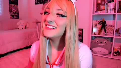 JULIANA online show from 03-08-25, 01:36