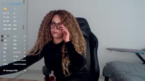 _just_a_queen_3 online show from 03-08-26, 09:02