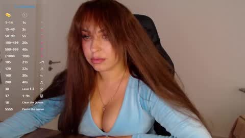 _just_a_queen_3 online show from 04-18-26, 04:33