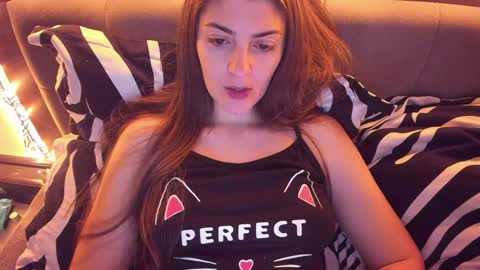 _just_a_simple_girl online show from 01-14-25, 12:56