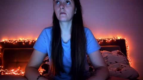 _just_a_simple_girl online show from 02-26-25, 03:30