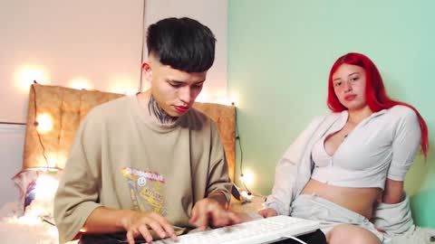 mod online show from 02-05-25, 04:59