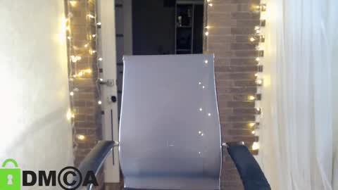 Snapshot of _karolina chatting on 11-28-25, 04:53 karolina online show from 11-28-25, 04:53